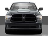 2016 Ram 1500 Crew Cab Low/wide front photo
