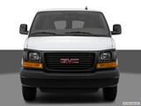2016 GMC Savana 2500 Passenger Low/wide front photo