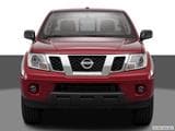 2017 Nissan Frontier Crew Cab Low/wide front photo