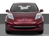 2016 Nissan LEAF Low/wide front photo
