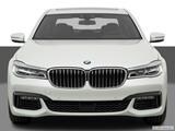 2018 BMW 7 Series Low/wide front photo