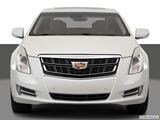 2017 Cadillac XTS Low/wide front photo