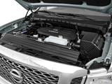2017 Nissan TITAN XD Crew Cab Engine photo