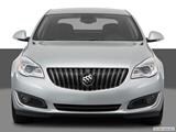 2017 Buick Regal Low/wide front photo