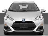 2017 Toyota Prius c Low/wide front photo