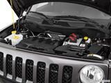 2017 Jeep Patriot Engine photo