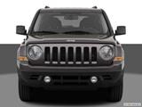 2017 Jeep Patriot Low/wide front photo