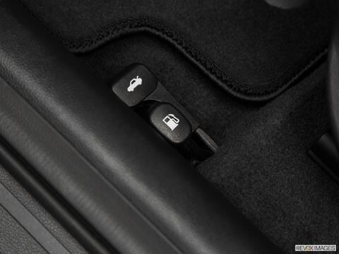 2017 Hyundai Elantra SE Pictures & Videos | Kelley Blue Book