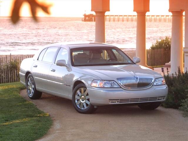 Most Popular Luxury Vehicles of 2003