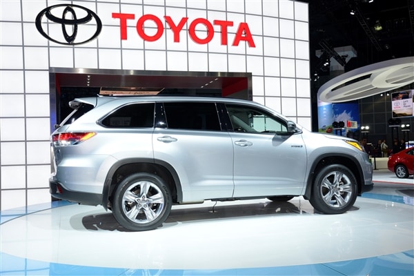 when is the new 2014 toyota highlander coming out #3