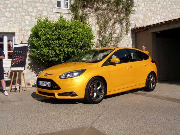 2013 Ford Focus ST: Europe Arrives at your Doorstep 12