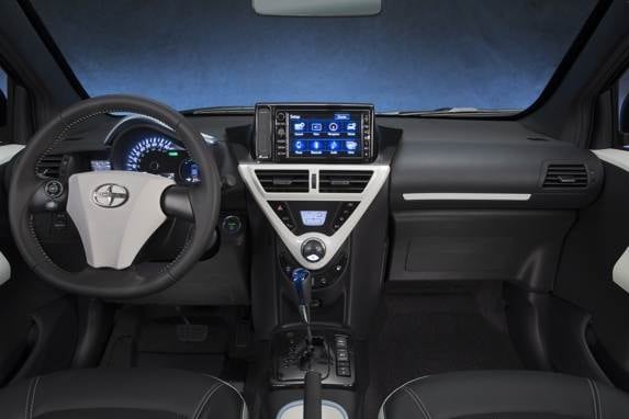 2013 Scion Iq Ev First Drive Kelley Blue Book