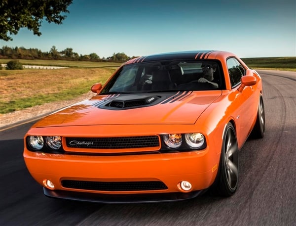 2014 Dodge Challenger R/T Shaker unveiled 6