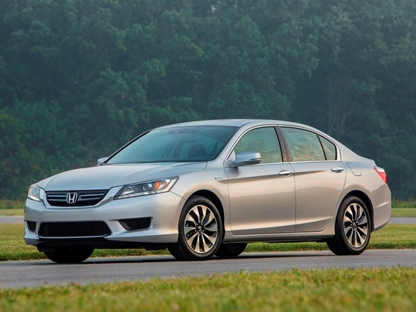 2014 Honda Accord Hybrid First Review: Hitting 50 mpg and Beyond 6
