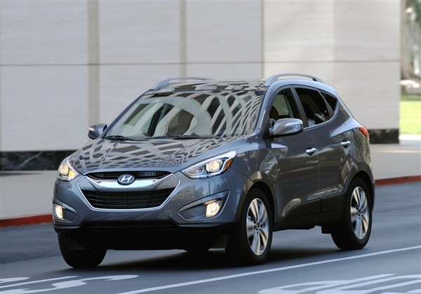 2014 Hyundai Tucson Gets New Engines Numerous Enhancements Kelley Blue Book