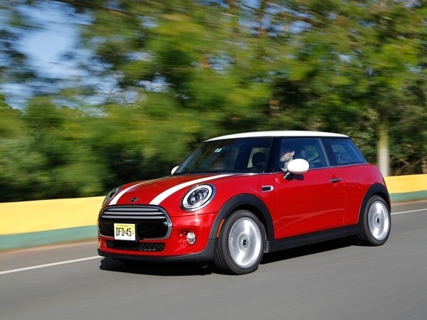 2014 Mini Cooper and Cooper S Hardtops First Drive: Still Playful