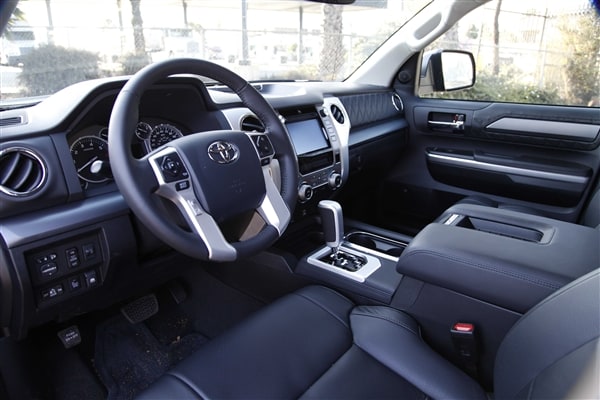 Editors' Page: 2015 Toyota Tundra - Kelley Blue Book