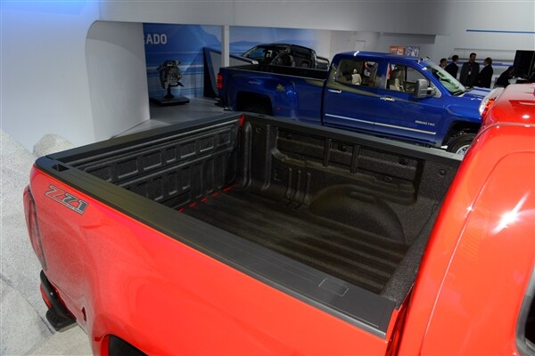 Chevrolet reinvents Colorado midsize pickup truck for 2015 20