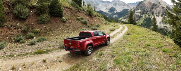 Chevrolet reinvents Colorado midsize pickup truck for 2015 27