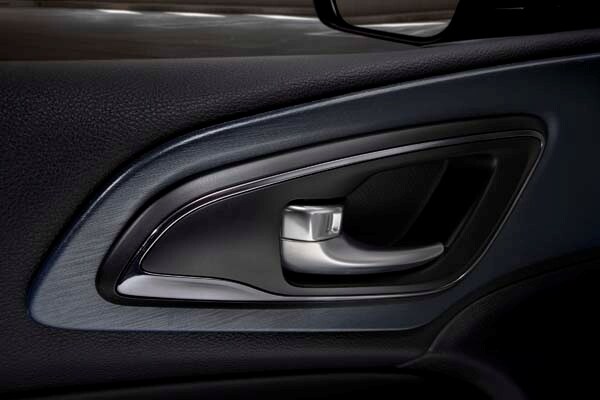 2015 Chrysler 200 First Review: An Entrant (Finally) Fit for a Tough Segment 16