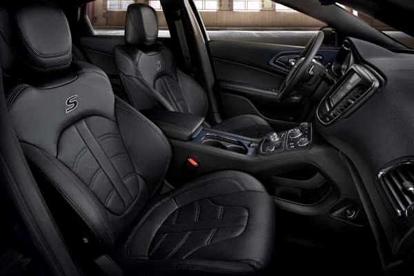2015 Chrysler 200 First Review: An Entrant (Finally) Fit for a Tough Segment 18