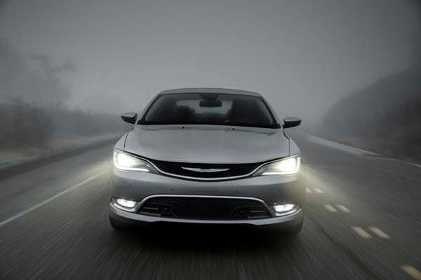 2015 Chrysler 200 First Review: An Entrant (Finally) Fit for a Tough Segment 24
