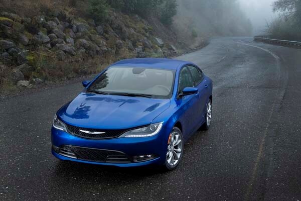 2015 Chrysler 200 First Review: An Entrant (Finally) Fit for a Tough Segment 7