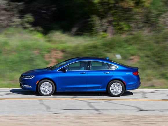 Chrysler 200 Transmission Problems >> 2015 Chrysler 200 Long Term Update Drivability Kelley Blue Book Chrysler 200 Transmission Problems >> 2015 Chrysler 200 Long Term Update Drivability Kelley Blue Book