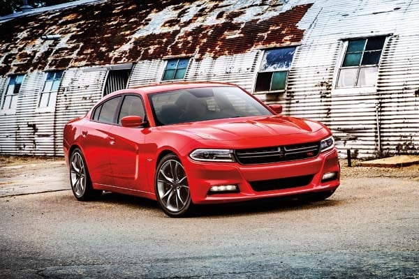 2015 Dodge Charger First Review: From V6 heaven to V8 Hellcat - Kelley Blue  Book
