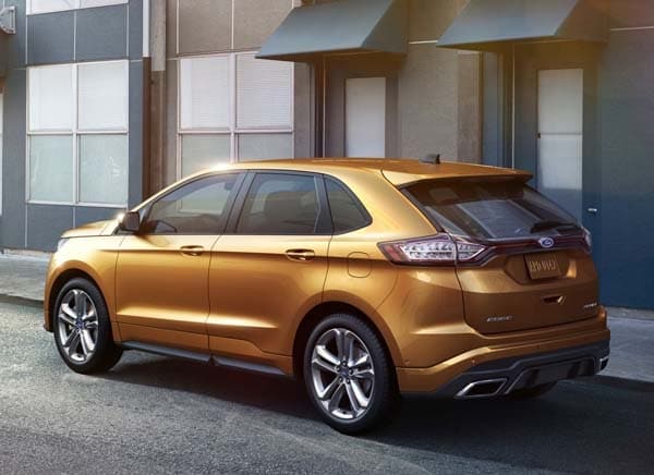 2015-ford-edge-sport-rear-static2-600-001.jpg