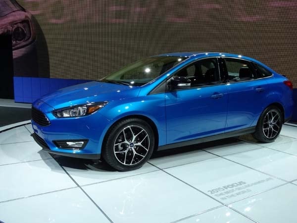 All new ford focus winning blue #9