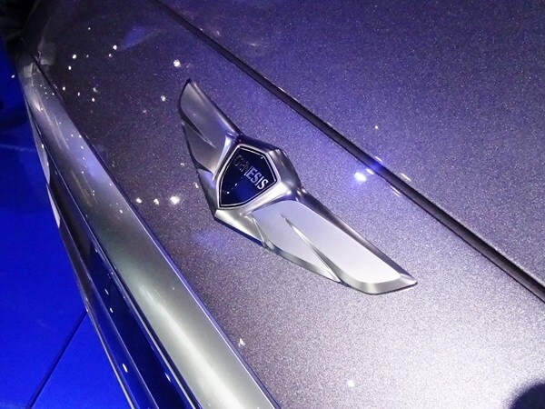 2015 Hyundai Genesis officially unveiled in Detroit 6