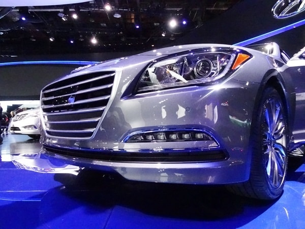2015 Hyundai Genesis officially unveiled in Detroit 3