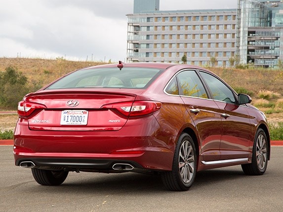 Midsize Sedan Comparison 2017 Hyundai Sonata Kelley Blue Book