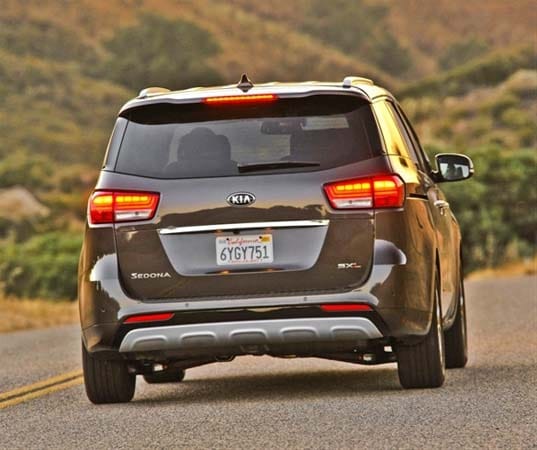 2015 Kia Sedona First Review: A new take on minivans 13 2015 Kia Sedona First Review: A new take on minivans 13