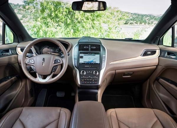 2015 Lincoln MKC First Review: Right place, right time, right on 12