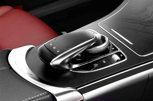 2015 Mercedes-Benz C-Class previewed 5