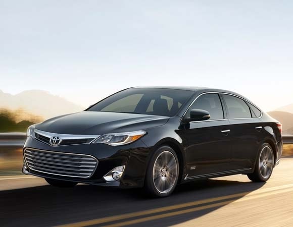 2015 Toyota Avalon Touring Sport Edition bows - Kelley Blue Book