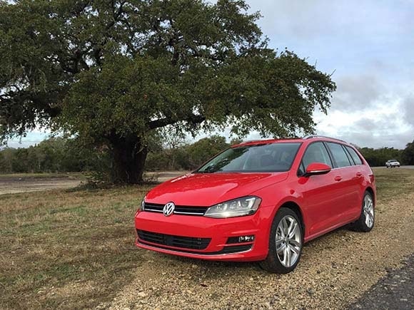 2017 Volkswagen Golf Sportwagen First Review Kelley Blue Book 2017 Volkswagen Golf Sportwagen First Review