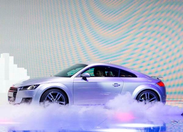 2016 Audi TT Coupe gains new edge 11
