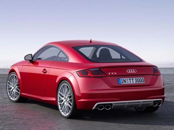 2016 Audi TT Coupe gains new edge 15