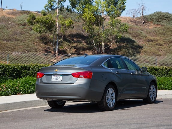 Kelley Blue Book Best Buys Of 2016: Full-Size Car