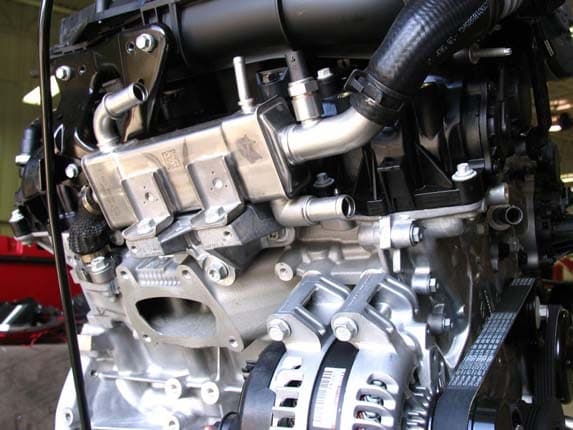 2016 FCA 3.6L Pentastar V6 updates boost torque and MPG ...