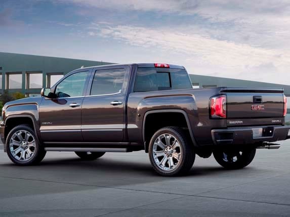 2016 GMC Sierra 1500 Denali Ultimate: Elegance defined - Kelley Blue Book