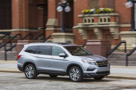 2016 Honda Pilot First Review - Kelley Blue Book