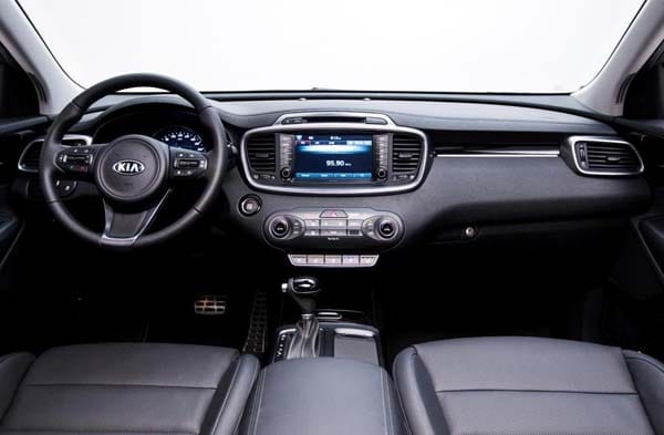 2016 Kia Sorento makes Paris debut - Kelley Blue Book