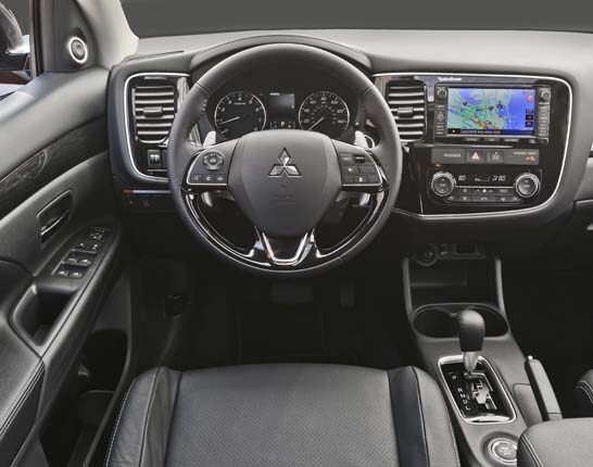 2016 Mitsubishi Outlander First Review Kelley Blue Book