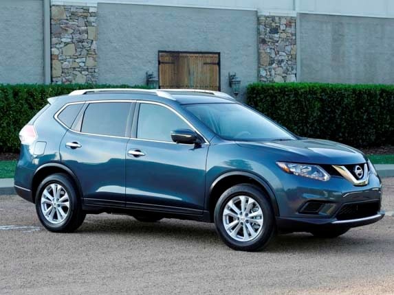 2016 Nissan Rogue offers new features - Kelley Blue Book