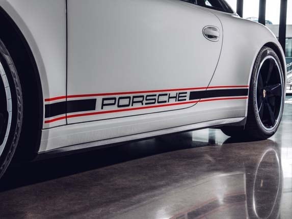 2016 Porsche 911 Carrera GTS Rennsport Reunion Edition unveiled