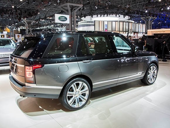 2016 Range Rover SVAutobiography raises the luxury benchmark ... 2016 Range Rover SVAutobiography raises the luxury benchmark ...